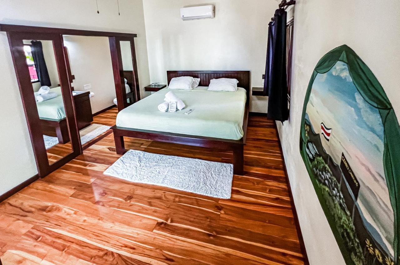 Hona Beach Hotel Доминикаль Экстерьер фото
