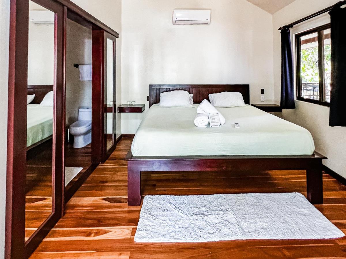 Hona Beach Hotel Доминикаль Экстерьер фото