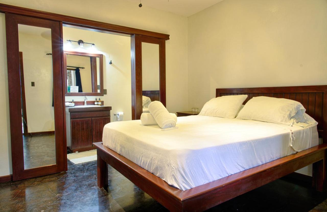 Hona Beach Hotel Доминикаль Экстерьер фото