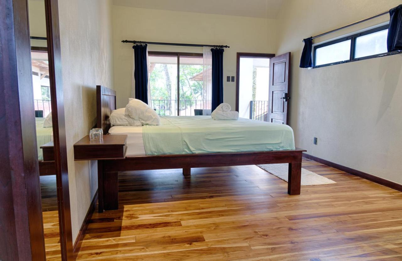 Hona Beach Hotel Доминикаль Экстерьер фото